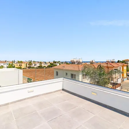 Seabreeze Artemis By Ezoria Vilă Protaras