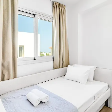 Seabreeze Artemis By Ezoria Villa Protaras