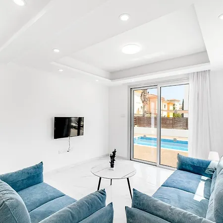 Seabreeze Artemis By Ezoria Villa Protaras