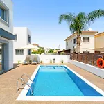 Villa Seabreeze Artemis By Ezoria