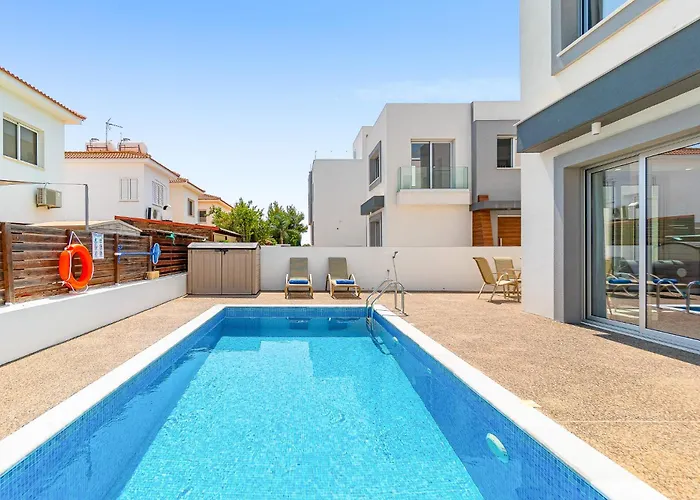 Seabreeze Artemis By Ezoria * Protaras